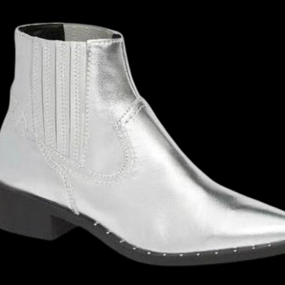 STEVE MADDEN WOMENS JUKEBOX LEATHER POINTED TOE ANKLE, SILVER LEATHER Pull On - Picture 1 of 4